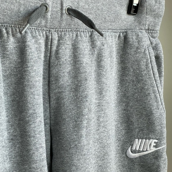 Nike Jogger Capri Children’s Large - Picture 3 of 5